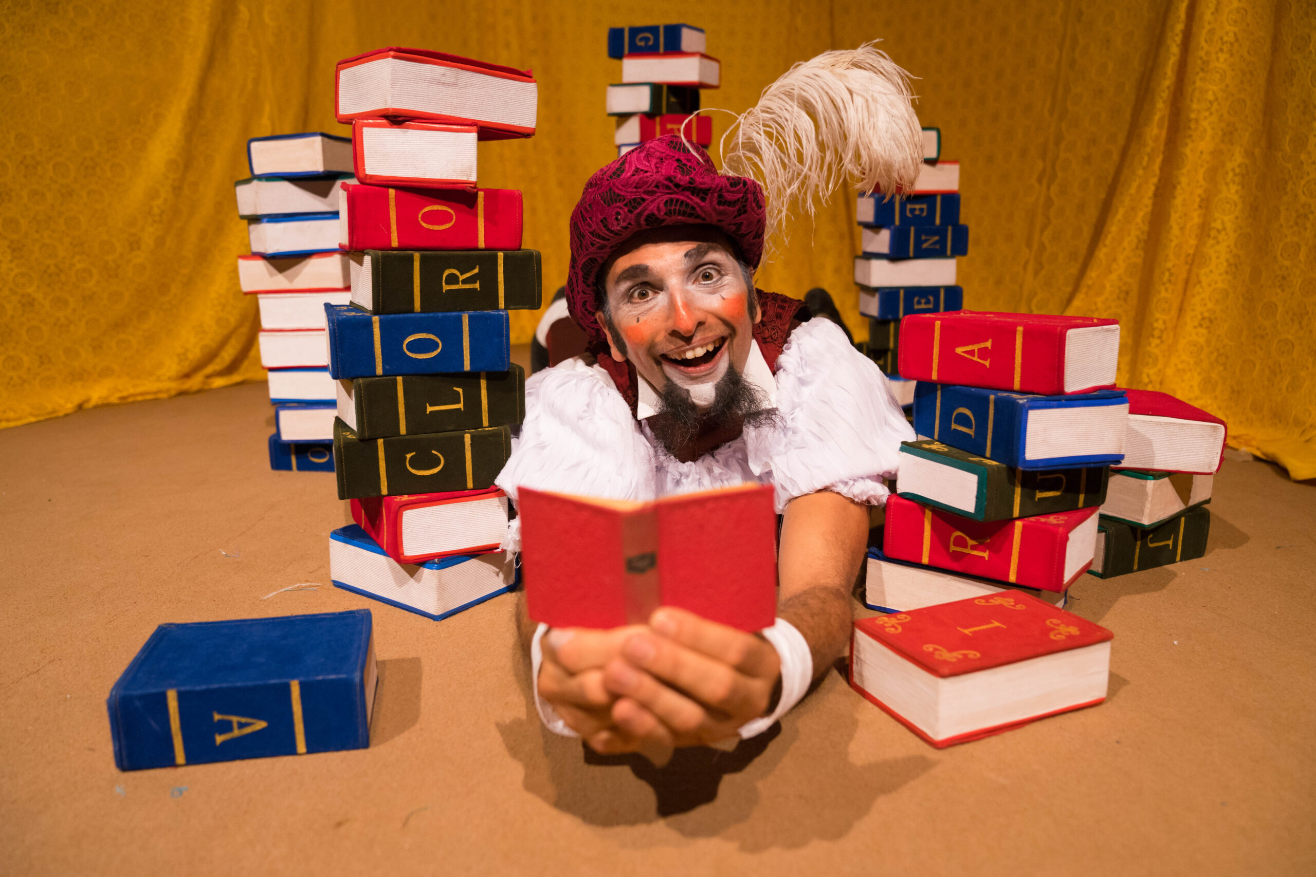 Teatros municipais realizam programação de férias  com espetáculos gratuitos para as crianças